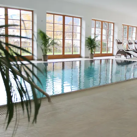 Hochsteg Gütl | Traunsee Salzkammergut Hotel Ebensee