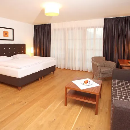 Hochsteg Guetl | Traunsee Salzkammergut Hotel 4*