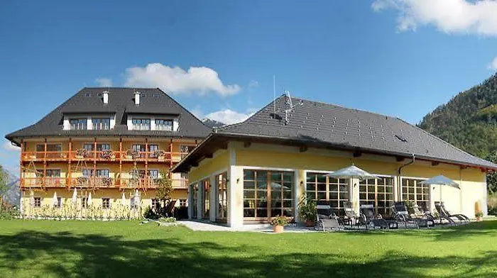 Hochsteg Guetl | Traunsee Salzkammergut 4*