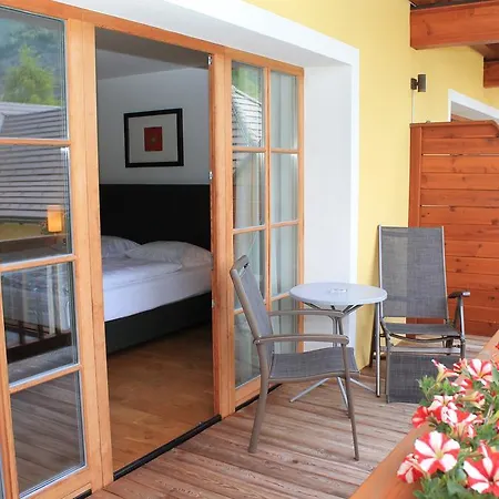 Otel Hochsteg Guetl | Traunsee Salzkammergut Ebensee