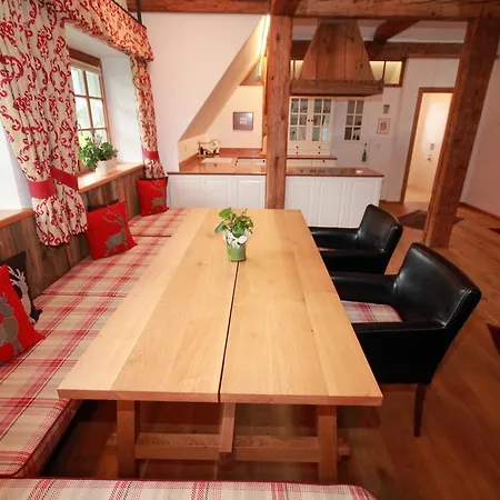 Hochsteg Guetl | Traunsee Salzkammergut 4* Ebensee