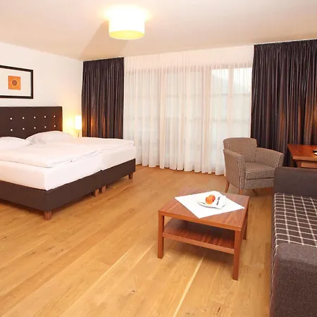 Hochsteg Guetl | Traunsee Salzkammergut Otel 4*