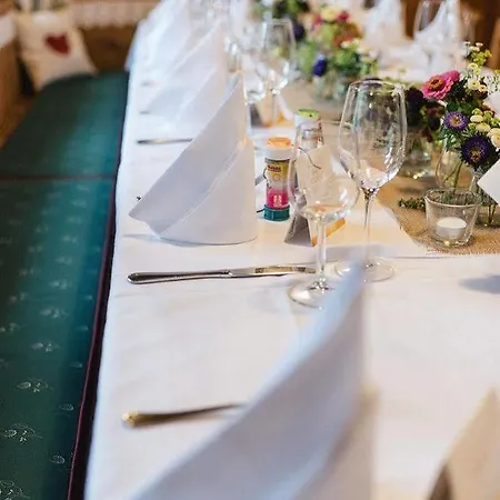 Hochsteg Guetl | Traunsee Salzkammergut Hotel Ebensee